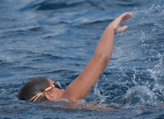 Херојот Марко во нов подвиг: Плива од пристаниште до Св. Наум