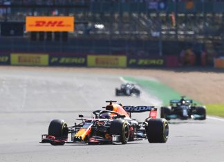 Верстапен казнет со пет, а Ботас со три места пред стартот на Катарското ГП