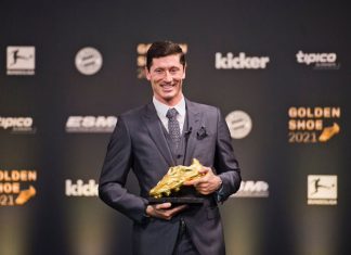 Левандовски “Златната копачка“ и ја посвети на сопругата!