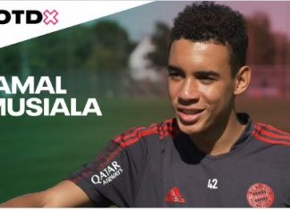 Дава голови за Баерн и Германија, а мајка му се уште го носи на тренинзи