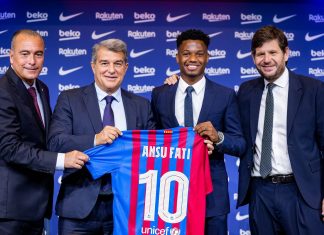 Ансу Фати и официјално верен на Барселона
