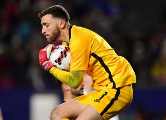 Арсенал доведе голман од САД