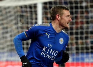 Варди го „извиси“ Манчестер Ј. и потпиша нов договор со Лестер