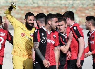 ФОТО НА КОЛОТО: Насмевки и во Шкендија!