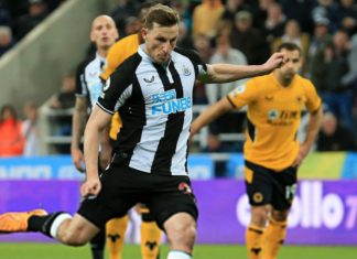 Њукасл победи после трите едноподруго порази (видео)