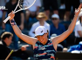 Ига Швјонтек издоминира во Рим