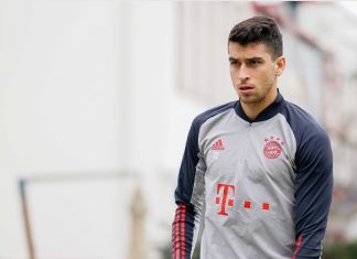 Лидс Ј. си договори засилување од Баерн (М)