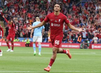 Полувреме: “Редси“ водат со 1:0, Александер – Арнолд стрелец! (ВИДЕО)