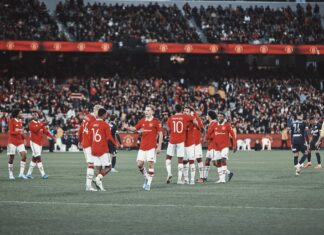 Јунајтед добар против Мелбурн Виктори