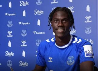 Евертон доведе ново засилување од Лил