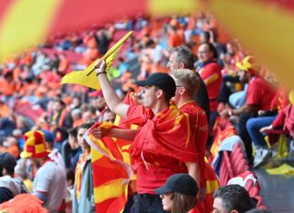 Вака се пее МАКЕДОНСКАТА химна!(ВИДЕО)