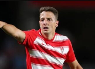 Јунајтед преговара за ангажирање на Сантијаго Аријас