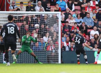 Лидерот Арсенал само до бод, Астон Вила и Лестер “распукаа“! (ВИДЕО)