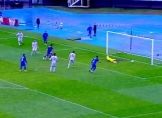 Прво полувреме: Одбраната збунета, Азербејџан успеа да израмни на 1:1 (видео)