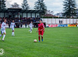 Есенскиот шампион сака со стил да ја заврши годината!