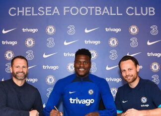 Челзи се пофали со Бадијашил