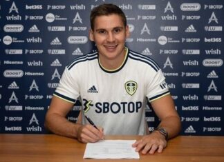 Лидс го претстави третото засилување од РБ Салцбург