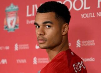 Ливерпул го регистрираше Гакпо, деби в сабота против Вулверхемптон