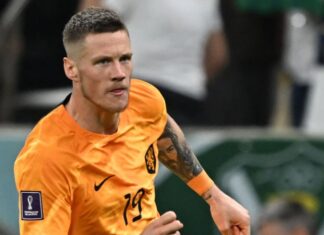 Манчестер Ј. го договори Вегхорст, сега се е во рацете на Бешикташ