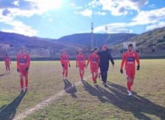 Тиквеш рутински до триумф на контролата со Детонит!