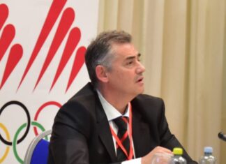 Прашалникот на Димевски како одговор на пресот на Борко Ристовски