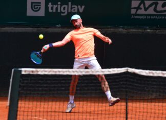 Мицов сопрен во квалификациите