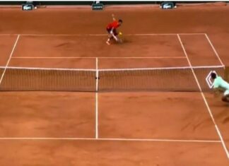 Погледнете го неверојатниот потег на Алкараз, Ѓоковиќ остана во чудење (ВИДЕО)