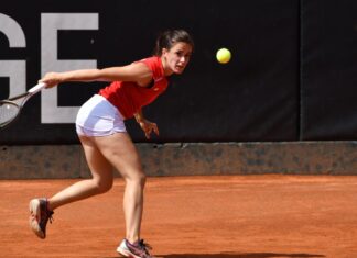 Стоилковска поразена во продолжението од мечот од второто коло