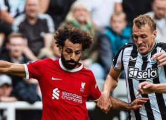 Лудница на “Сент Џејмс Парк“: Њукасл водеше, имаше и играч повеќе, зицери, но Ливерпул победи со головите на Дарвин! (ВИДЕО)