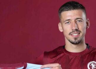 Астон Вила го претстави Ленгле