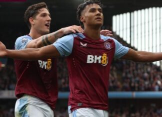 Астон Вила со деветта победа по ред на домашен терен, Воткинс со хет-трик