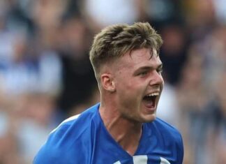 Брајтон слави: Младиот Фергусон го растури Њукасл! (ВИДЕО)