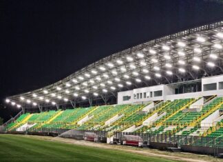 Убава слика: Свети на стадионот во Битола!