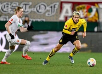 Борусија (Д) го губи здивот, само реми против Аугзбург (ВИДЕО)