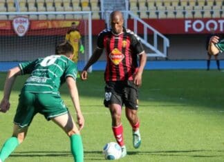 Балотели се враќа во Македонија како ново засилување за „лавовите“