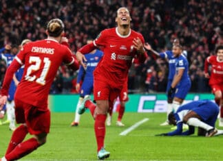 „Десеткуваниот“ Ливерпул посилен од сите неправди: Ван Дајк за трофеј во Лига Купот (ВИДЕО)