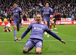 Премиерлига: Ливерпул во 99. минута за победа во Нотингем, Тотенхем славеше со пресврт (ВИДЕО)