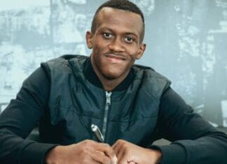 Борусија Дортмунд потпиша договор со 16-годишен талент од Еквадор