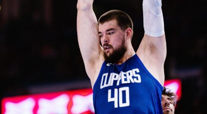 Зубац доминираше, поради потегот на тренерот – навивачите бараат ФБИ да спроведе истрага