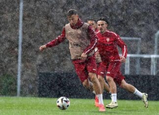 Дождот ги освежи „националите“ на последниот тренинг во Ријека (ФОТО+ВИДЕО)