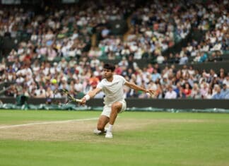 Еве зошто Англичаните со свирежи го испратија Алкараз!