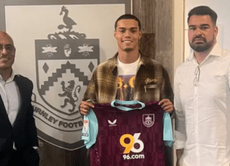 Синот на Роналдињо се пресели во лигата каде што неговиот татко никогаш не заиграл