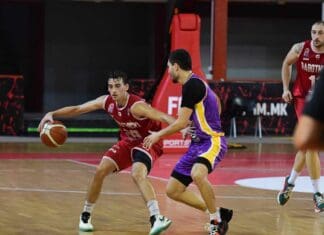 Работнички водеше со 15 поени разлика, па на крајот загуби од Феникс!