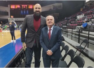 Македонскиот амбасадор во Клаипеда со поддршка за кошаркарите!