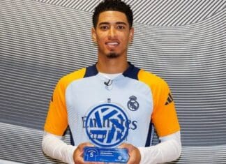 Белингем ја доби наградата за играч на сезоната во Ла Лига (ВИДЕО)