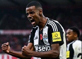 Конфликтот меѓу Њукасл и Исак ескалира