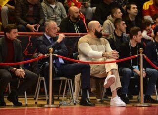 Извршниот директор на ФИБА Европа заедно со Муцунски специјални гости во „Кале“