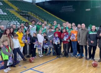 Хуманоста на дело: Пелистер на новогодишна дружба со децата од „Кочо Рацин“