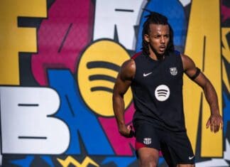 Кунде урна светски рекорд: Оваа година 5872 минути бил на терен!