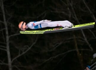 Австриска доминација на првата скокалница од „Новогодишната турнеја“